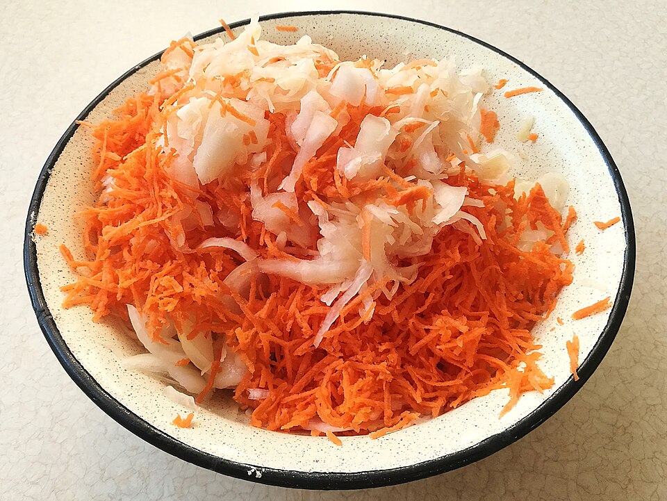 A bowl of Greek lachanosalata cabbage and carrot salad